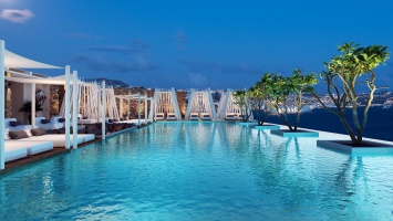 Once in Mykonos Luxury Resort: Luxury Returns Home